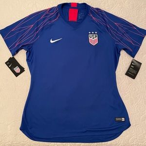 Nike USWNT Soccer Jersey Size Large